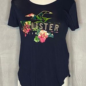 Hollister Tee